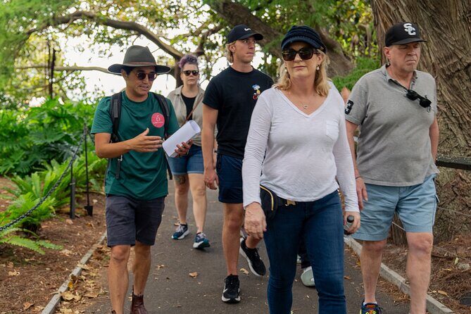 Foraging Tour: Botanical Gardens Walk & Picnic - Key Points