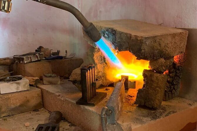 Forge your own wedding rings or friendship rings in Tuscany - In-Depth Look at the Itinerary and Experience
