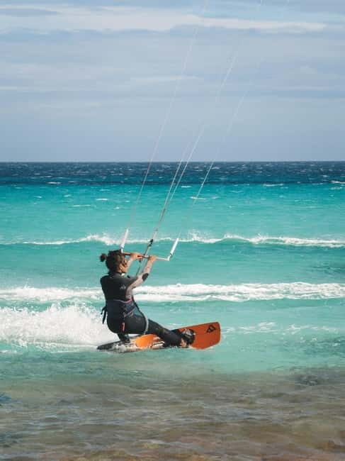 Formentera: Begginers Kitesurf 6h Course CHECK WIND FIRST - An In-Depth Look at the Formentera Kitesurf Course