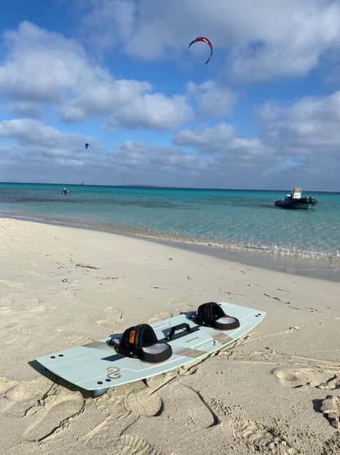 Formentera: Begginers Kitesurf 6h Course CHECK WIND FIRST - Frequently Asked Questions