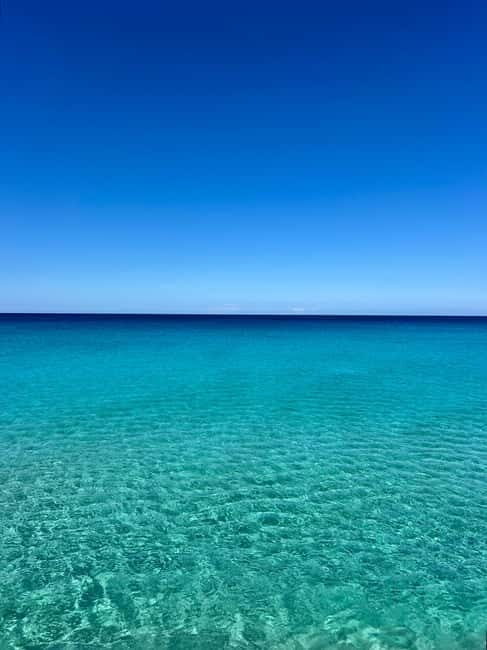 Formentera: Hidden Spots 4X4 Tour in Land Rover Defender - An In-Depth Look at the Formentera 4x4 Land Rover Experience