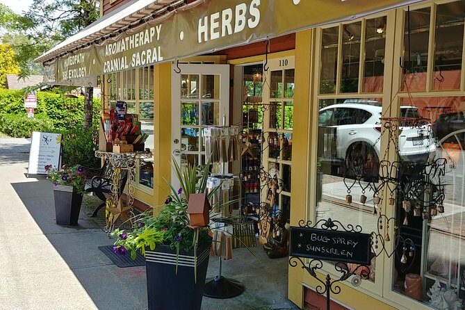 Fort Langley & Vineyard Explorer Private Tour - An In-Depth Look at the Fort Langley & Vineyard Private Experience