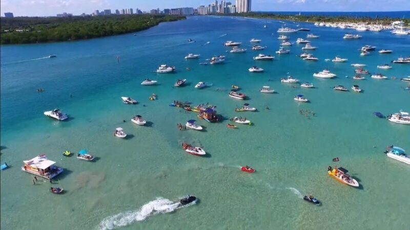 Fort Lauderdale: 12 People Private Pontoon Rental - A Thorough Look at the Experience