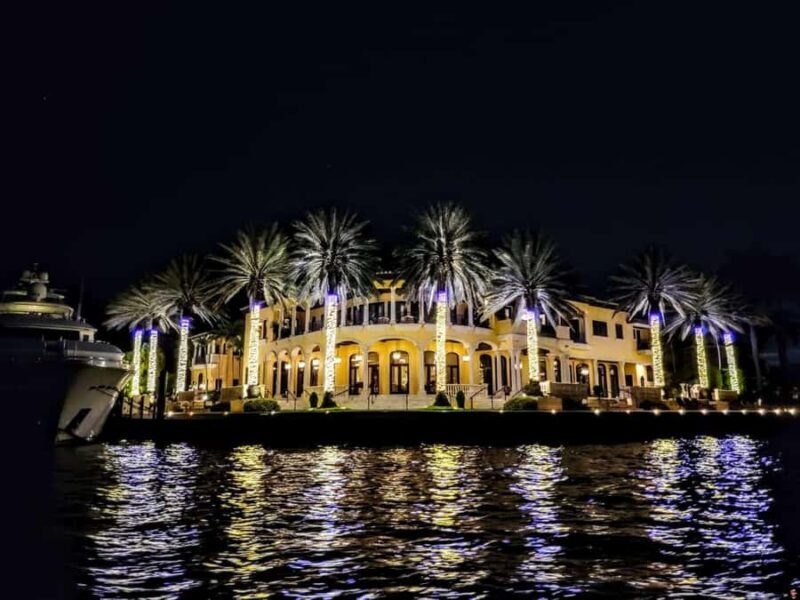 Fort Lauderdale: Holiday Mansion Lights Boat Tour - An In-Depth Look at the Holiday Mansion Lights Boat Tour