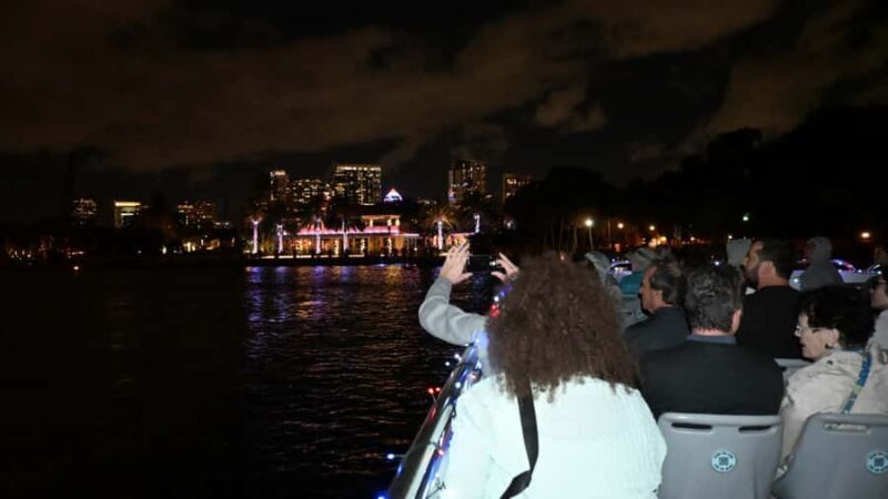 Fort Lauderdale: Holiday Mansion Lights Boat Tour - FAQ