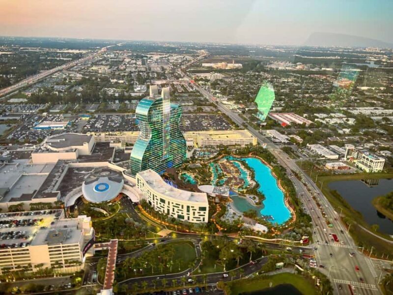 Fort Lauderdale : Romantic Champagne Helicopter Flight Tour - An In-Depth Look at the Fort Lauderdale Helicopter Tour