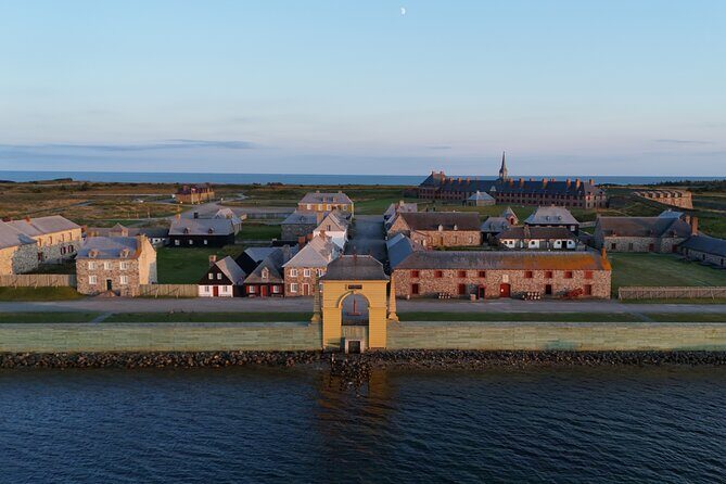 Fortress of Louisbourg Tour: Explore 18th Century History - Transportation and Convenience
