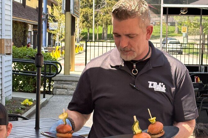 Frankenmuth Mingle & Munch Food Tour Michigan's Little Bavaria! - Who Will Enjoy This Experience?