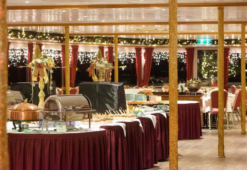 Frankfurt: All-Inclusive Advent Evening Cruise - Who Should Book This Experience?