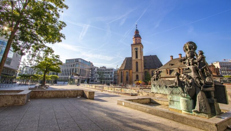 Frankfurt: Capture the most Photogenic Spots with a Local - Who Is This Tour Best For?