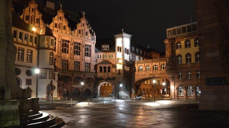 Frankfurt: Discover the heart of Frankfurt - a city tour in Russian - FAQ