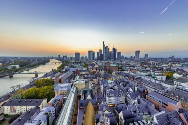 Frankfurt: Highlights and New Old Town English-Language Tour - FAQ