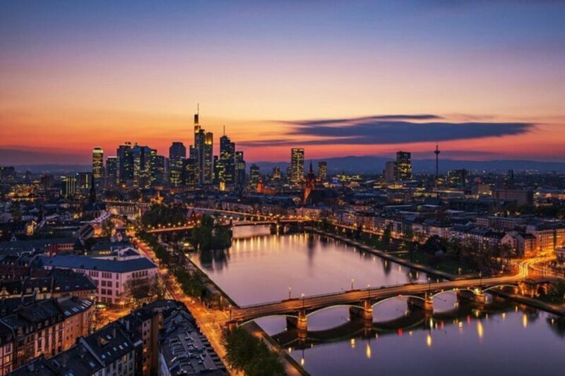 Frankfurt : Highlights & hidden Gems Private Walking Tour - An In-Depth Look at the Tour Experience
