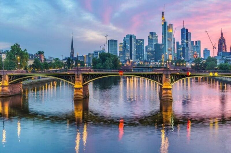 Frankfurt : Highlights & hidden Gems Private Walking Tour - What Travelers Are Saying