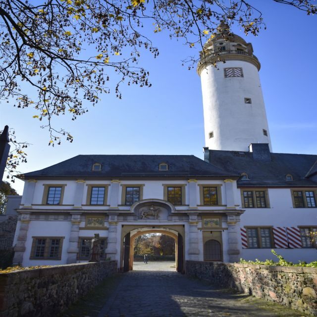 Frankfurt: Höchst Walking Tour with a Local - Final Thoughts: Who Will Love This Tour?