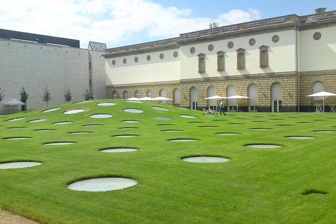 Frankfurt - Old Town Historic Walking Tour - Who Should Consider This Tour?