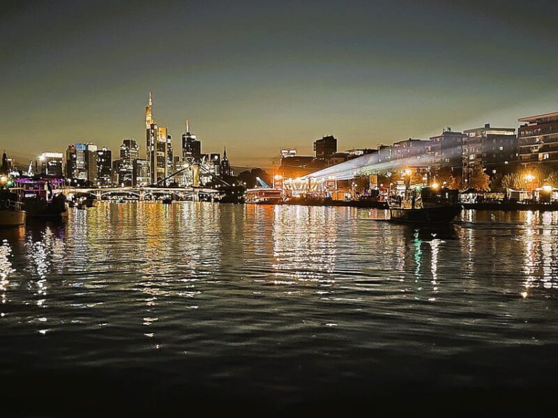 Frankfurt: Private Romantic Skyline Boat Tour - The Itinerary: What You Can Expect on the Water