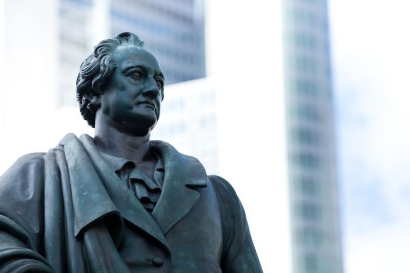 Frankfurt: Private Walking Tour with Relaxing Cruise - A Thorough Look at the Frankfurt Private Tour