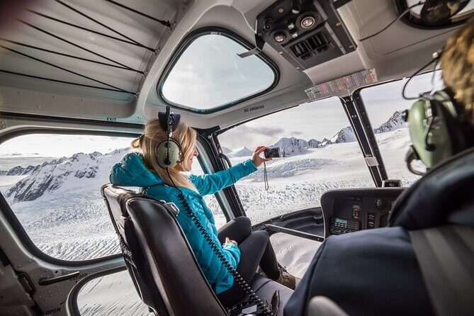 Franz Josef: Neve Discoverer Helicopter Flight with snow landing - Is This Tour Right for You?