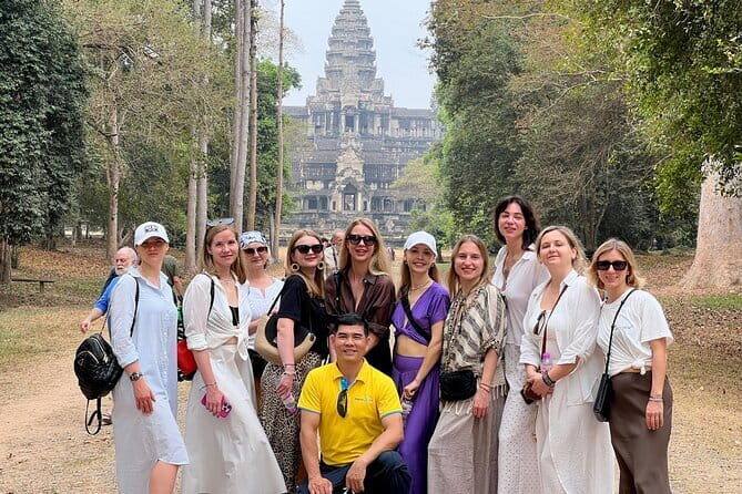 ( Free eSim) Classic Angkor Wat Sunrise Full Day Tour - Key Points