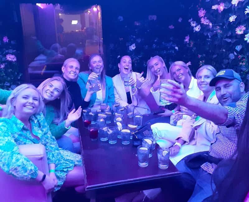 FREE pub Crawl with optional 1 hour open bar and 3 VIP clubs - What Makes This Tour Stand Out