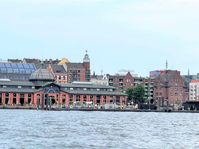 Free Tour: Port, Red Light District and Beatles. You decide how much to pay at the end - Final Thoughts: Who Will Love This Tour?