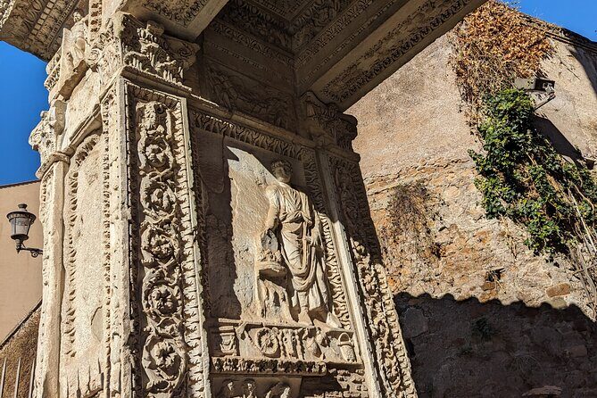 Free Urban Trekking with an Archaeologist - Who Should Consider This Tour?