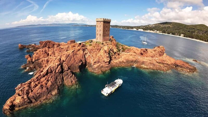 Fréjus : Esterel Calanques Cruise (Comfort Boat) + Swim Stop - FAQ