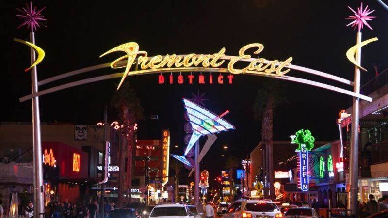 Fremont Street-Old Vegas Bar Crawl - Who Is This Tour Best For?
