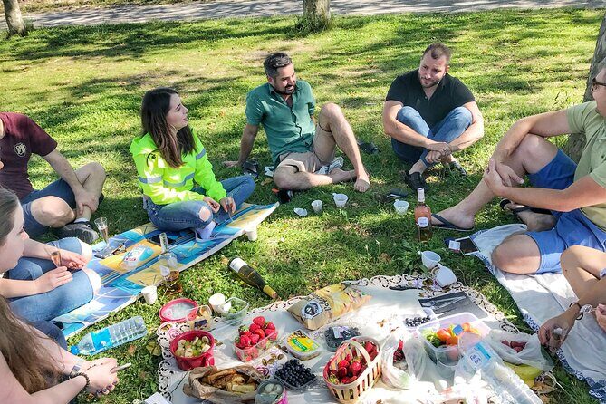 French Apéro: The Art of Food and Wine Pairing - The Experience’s Value