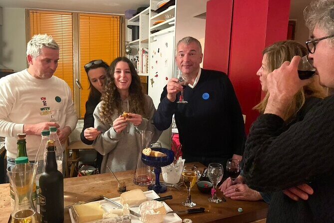 French Dinner & Cabaret Show in Artist's Home - A Closer Look at the Experience