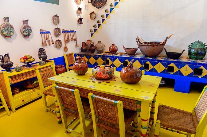 Frida Khalo Museum with Transportation and Culinary Experience - Who Should Consider This Tour?