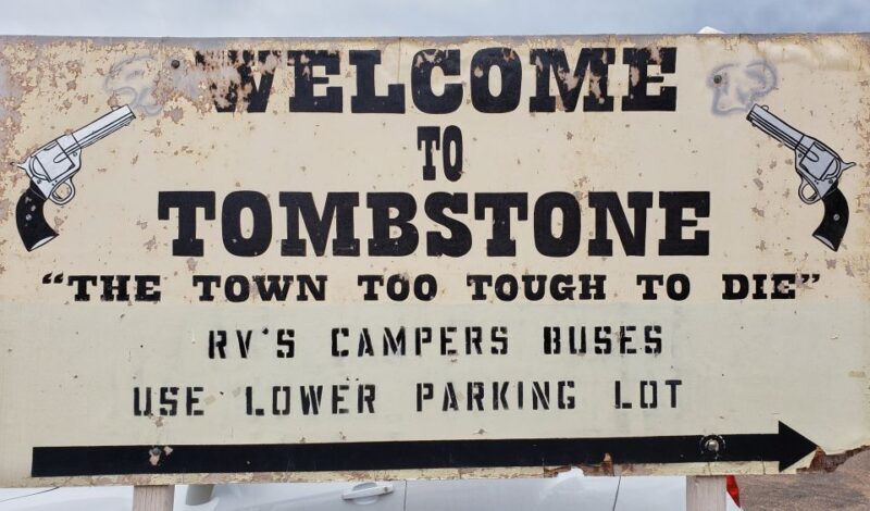 Friday: Tombstone & Bisbee; 9h Tour bus from Tucson - Practical Details & Tips