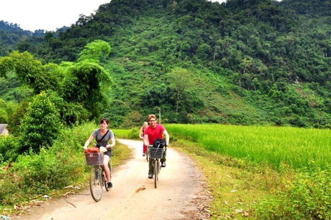 Frist time cycling and kayaking in Ba Be Lake 3 days - Key Points