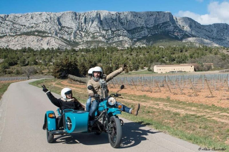 From Aix-en-Provence: 1-Hour Scenic Sidecar Tour - Detailed Breakdown of the Itinerary