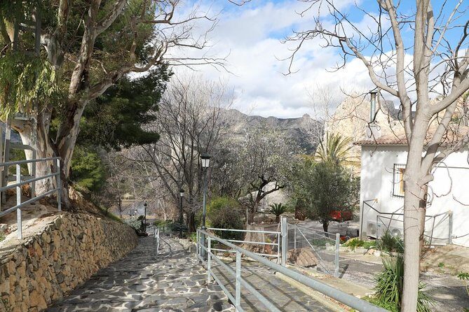 From Albir & Benidorm: Guadalest Village Excursion - FAQ