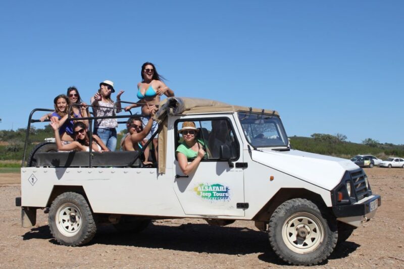 From Albufeira: Algarve Sunset Jeep Tour with Tastings - Guides and Group Size