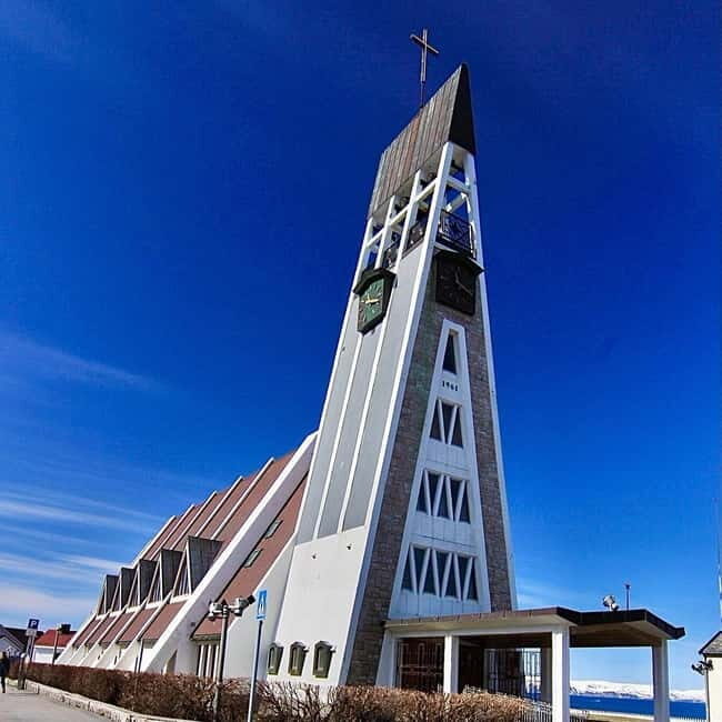 From Alta: Hammerfest Guided Day Tour 70.7 north - The Full Experience: A Deep Dive into the Alta to Hammerfest Tour