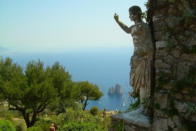 From Amalfi Coast: Capri & Anacapri guided tour by sea & by land - FAQs