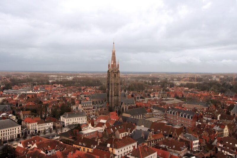 From Amsterdam: Bruges Guided Day Trip in English - Free Time to Explore