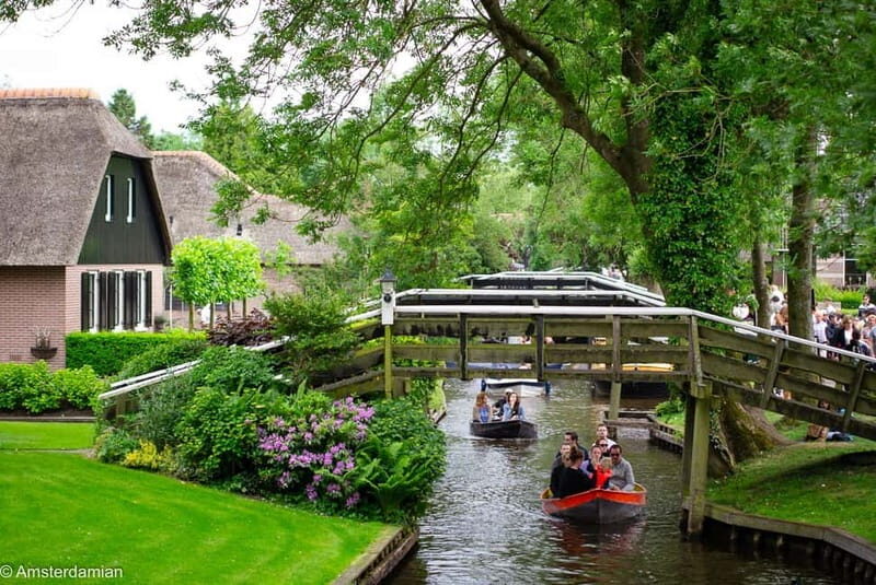 From Amsterdam: Explore Giethoorn Private Guided Tour by Car - Exploring Giethoorn on a Private Car Tour from Amsterdam