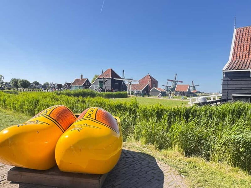 From Amsterdam: Zaanse Schans Windmills & More - E-Bike Tour - Who Will Enjoy This Tour?