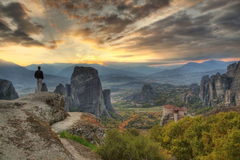 From Athens: 3-Days Meteora with small size local tours - Exploring Meteora: The Main Highlights