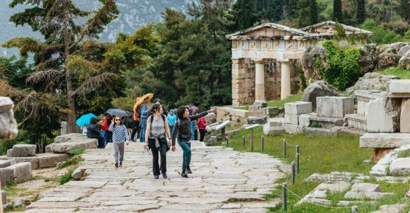 From Athens: Day Trip to Delphi & Arachova with Audio Guide - Final Thoughts