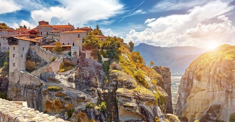 From Athens: Private Full-Day Meteora and Kastraki Tour - What’s Included and What to Consider