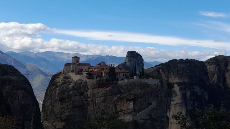 From Athens: Private Meteora Day Tour with Optional Guide - Practical Aspects and Tips