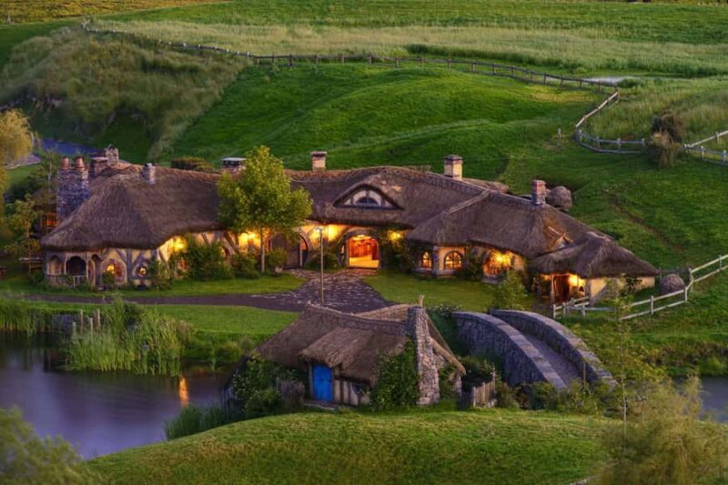 From Auckland: Hobbiton Movie Set Day Tour with Picnic Lunch - Who Will Love This Tour?