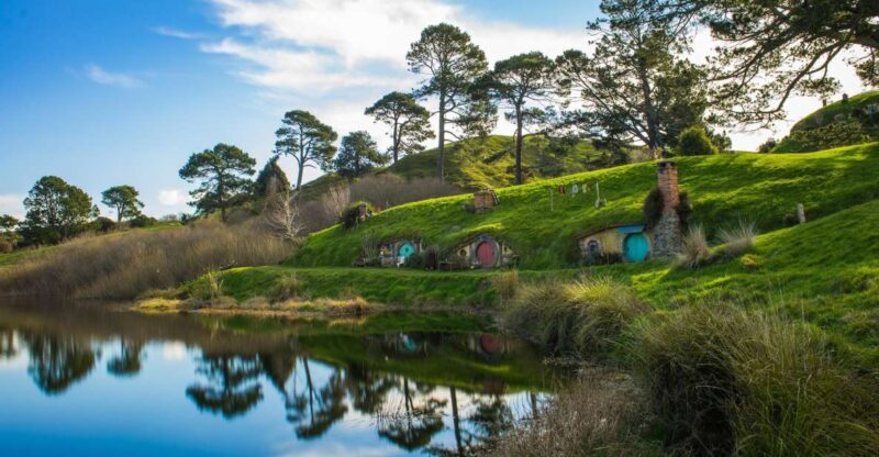From Auckland: Hobbiton Movie Set Full-Day Small-Group Trip - Value for Money