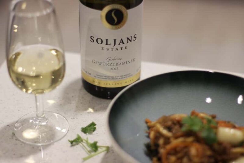 From Auckland: Small Group Kumeu Wine Tour with Lunch - An Authentic Taste of Kumeu’s Winemaking Roots