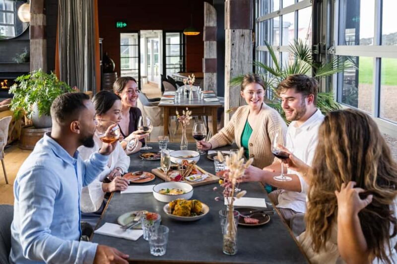 From Auckland: Taste Of Waiheke Island Day Tour - Key Points